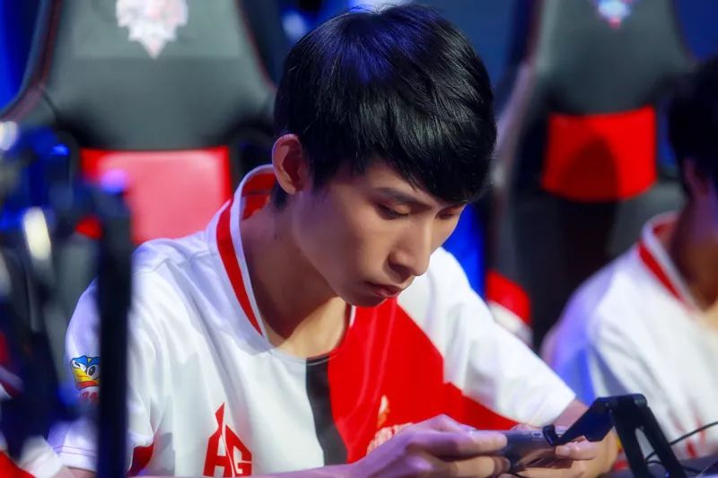 连续